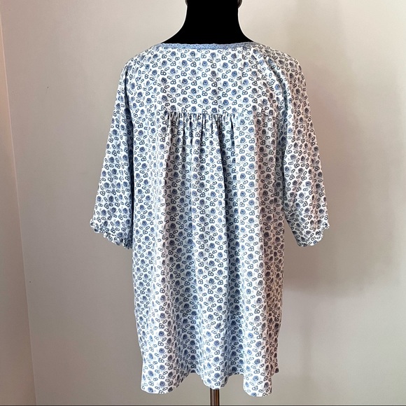 APRIL CORNELL Floral Blue and White Short Sleeve Tunic Top Women’s Size Medium - Picture 10 of 11